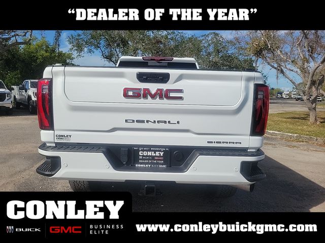 2024 GMC Sierra 3500HD Denali