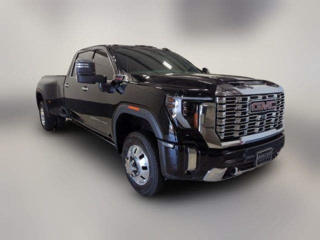 2024 GMC Sierra 3500HD Denali