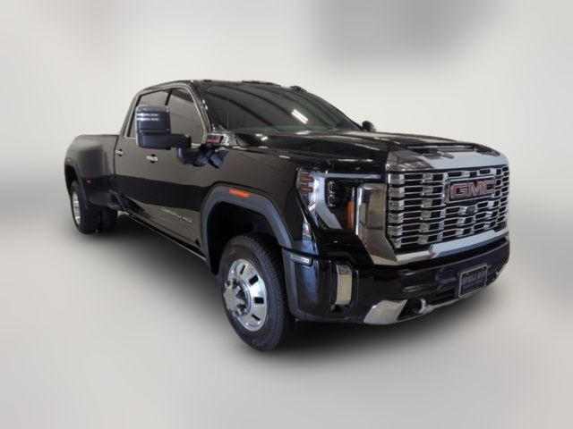 2024 GMC Sierra 3500HD Denali