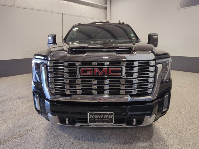 2024 GMC Sierra 3500HD Denali