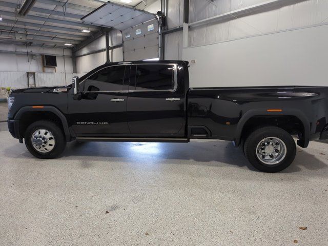 2024 GMC Sierra 3500HD Denali