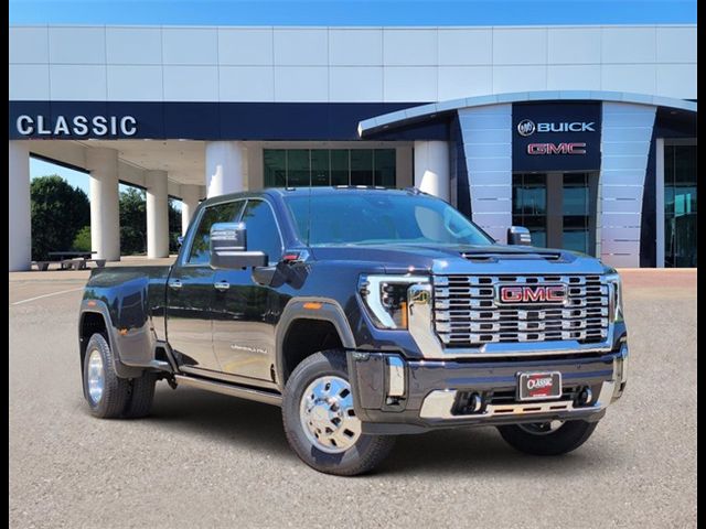 2024 GMC Sierra 3500HD Denali