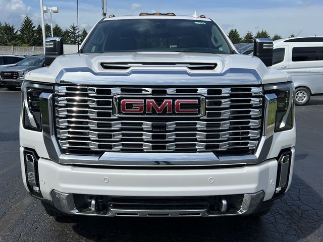 2024 GMC Sierra 3500HD Denali