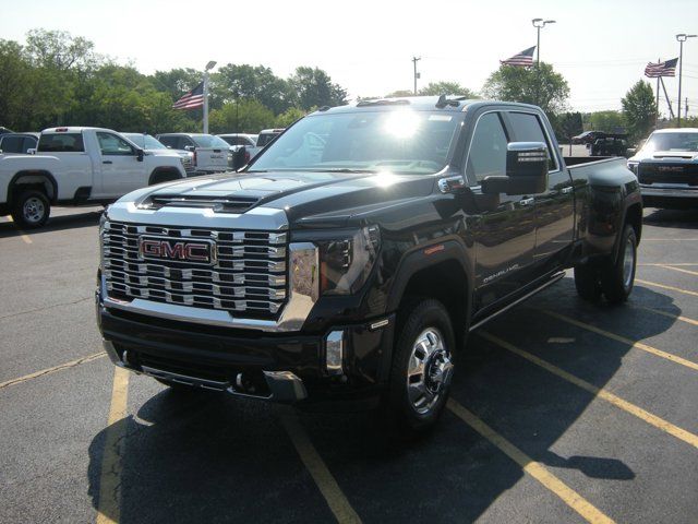 2024 GMC Sierra 3500HD Denali