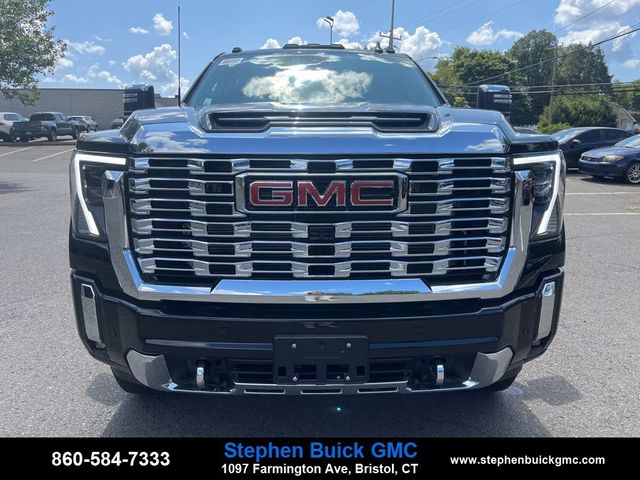 2024 GMC Sierra 3500HD Denali