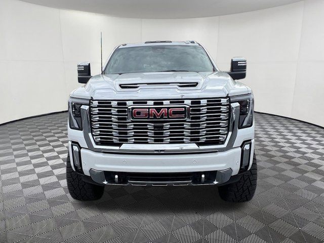 2024 GMC Sierra 3500HD Denali