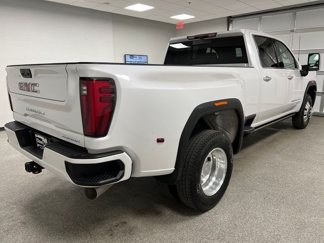 2024 GMC Sierra 3500HD Denali