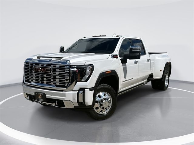 2024 GMC Sierra 3500HD Denali