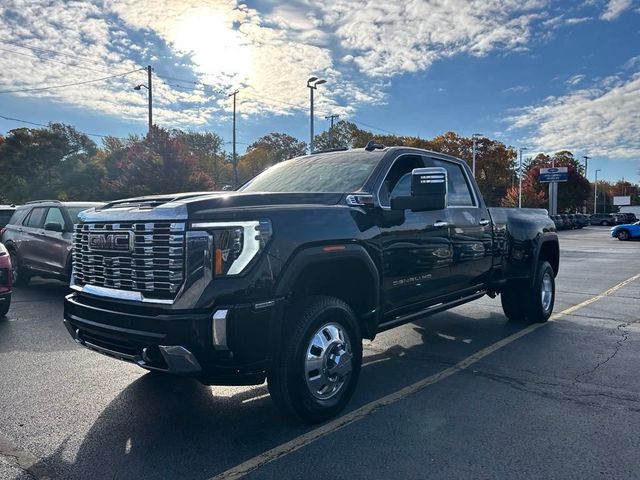 2024 GMC Sierra 3500HD Denali