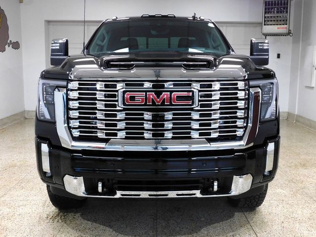 2024 GMC Sierra 3500HD Denali