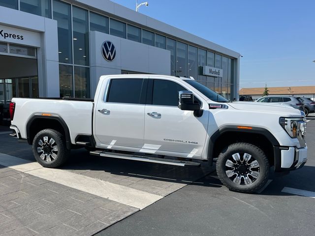 2024 GMC Sierra 3500HD Denali