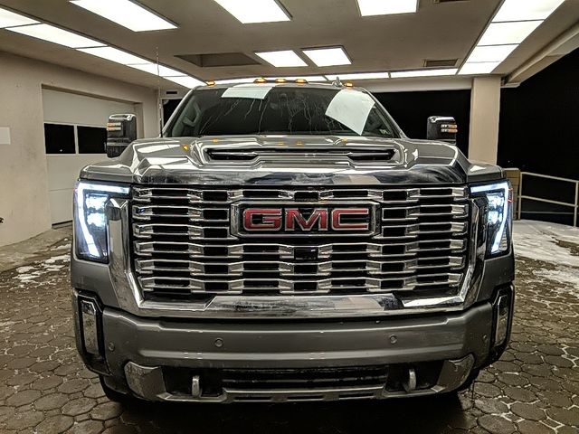 2024 GMC Sierra 3500HD Denali