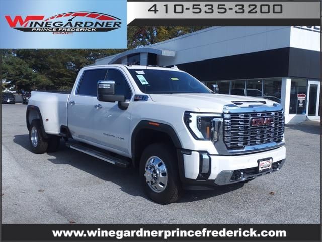 2024 GMC Sierra 3500HD Denali