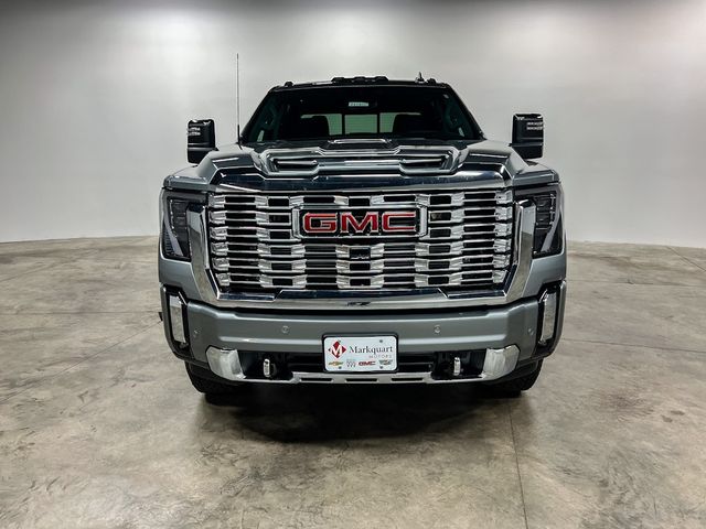 2024 GMC Sierra 3500HD Denali