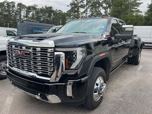 2024 GMC Sierra 3500HD Denali