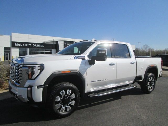 2024 GMC Sierra 3500HD Denali