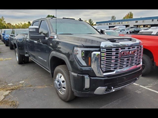 2024 GMC Sierra 3500HD Denali