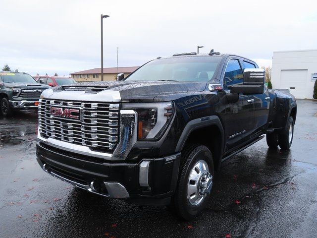 2024 GMC Sierra 3500HD Denali