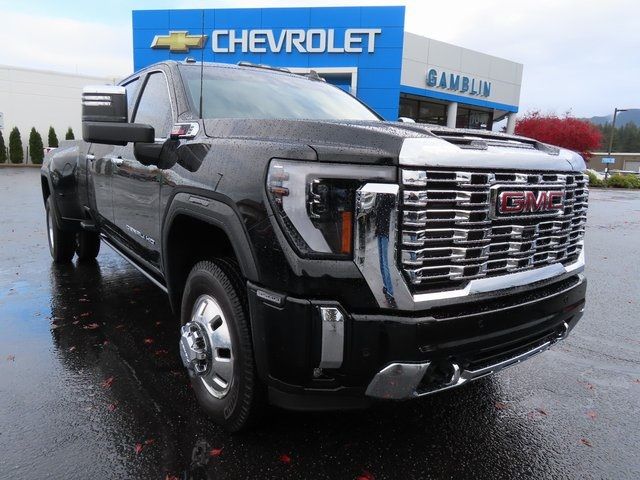 2024 GMC Sierra 3500HD Denali