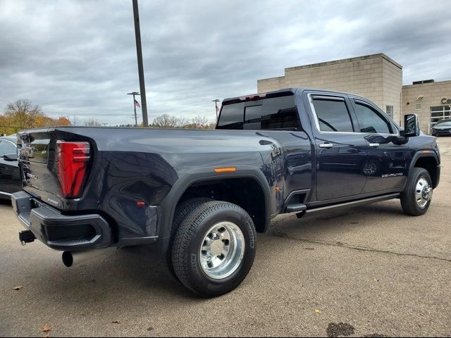 2024 GMC Sierra 3500HD Denali