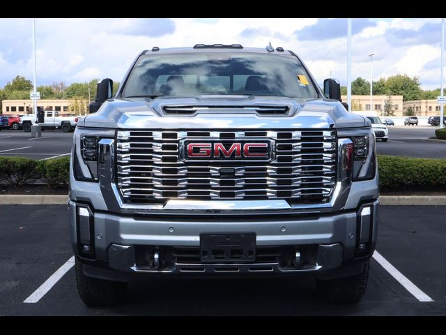 2024 GMC Sierra 3500HD Denali