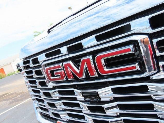 2024 GMC Sierra 3500HD Denali