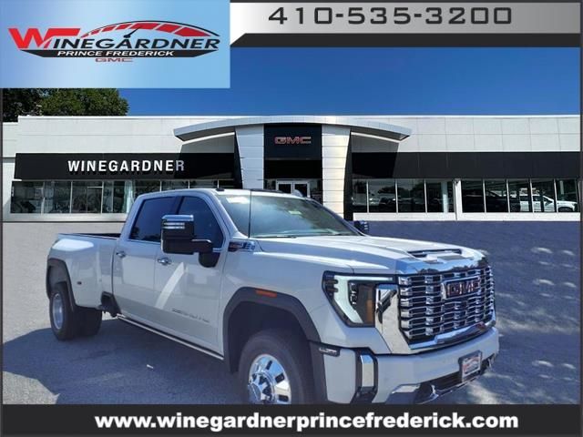 2024 GMC Sierra 3500HD Denali