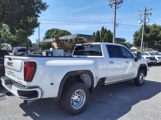 2024 GMC Sierra 3500HD Denali