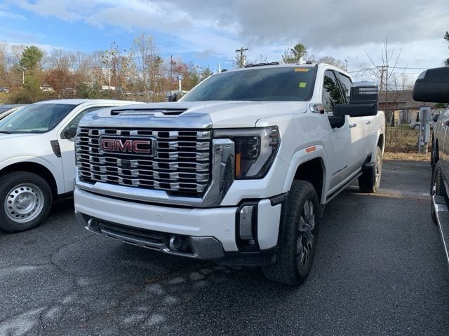 2024 GMC Sierra 3500HD Denali