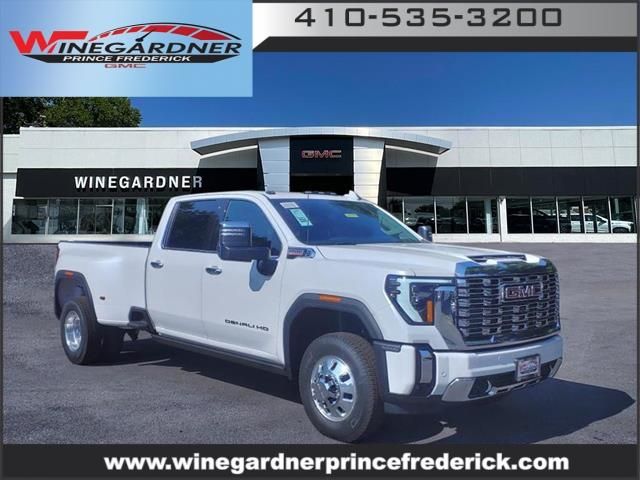 2024 GMC Sierra 3500HD Denali