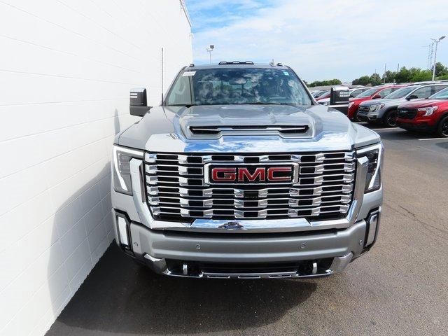 2024 GMC Sierra 3500HD Denali