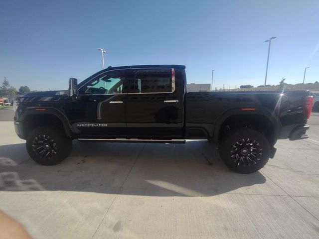 2024 GMC Sierra 3500HD Denali