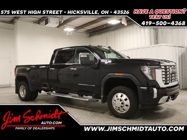 2024 GMC Sierra 3500HD Denali