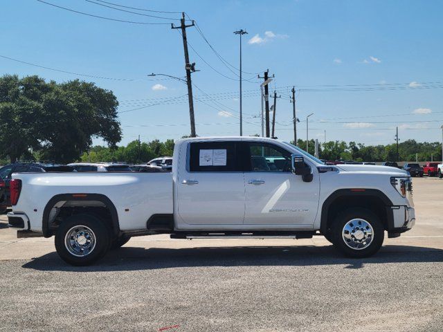 2024 GMC Sierra 3500HD Denali