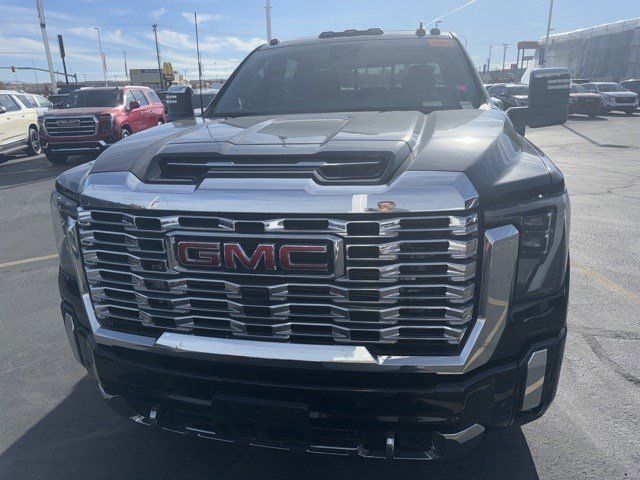 2024 GMC Sierra 3500HD Denali