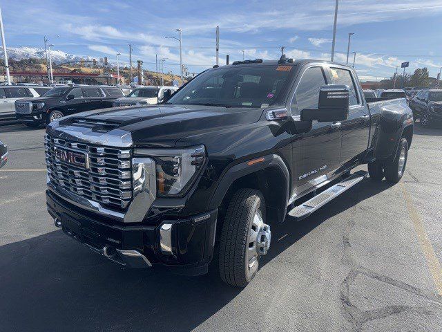 2024 GMC Sierra 3500HD Denali