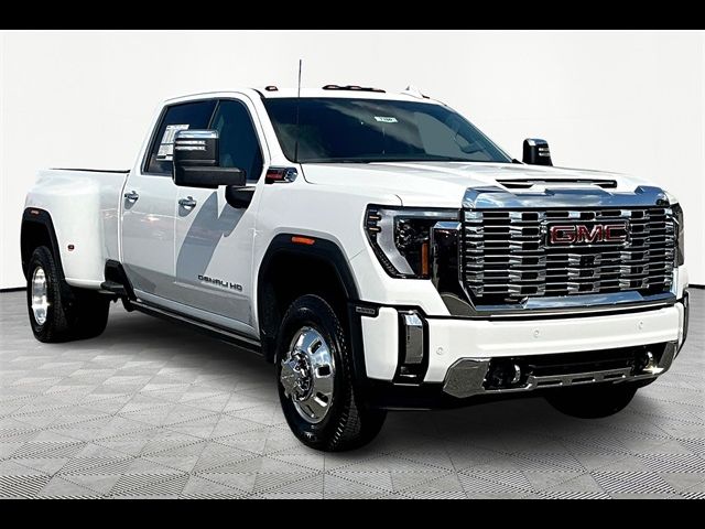 2024 GMC Sierra 3500HD Denali