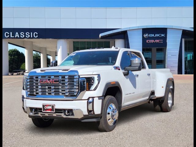 2024 GMC Sierra 3500HD Denali