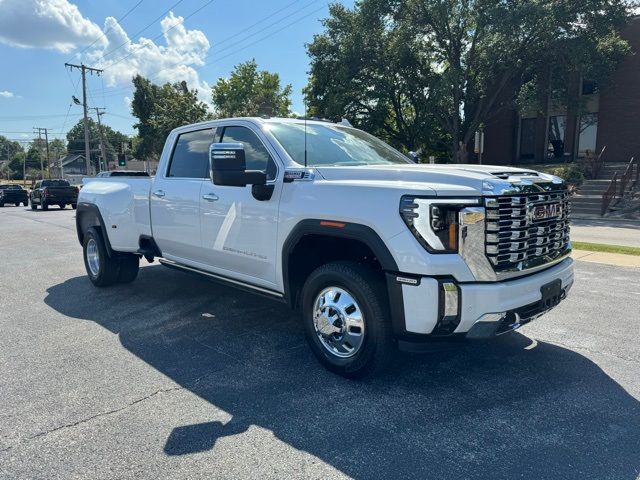 2024 GMC Sierra 3500HD Denali