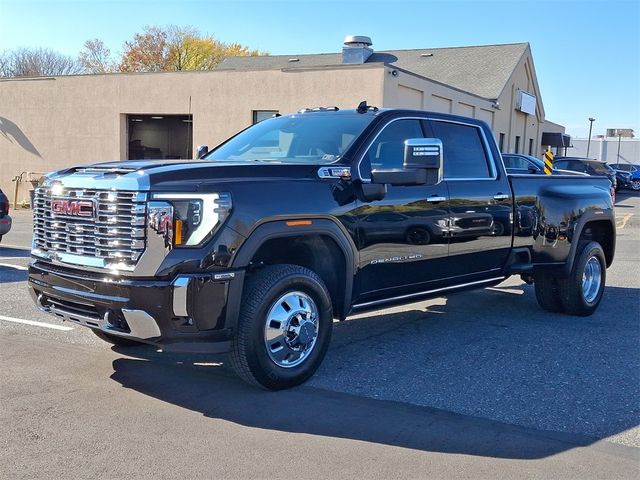 2024 GMC Sierra 3500HD Denali