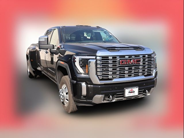 2024 GMC Sierra 3500HD Denali