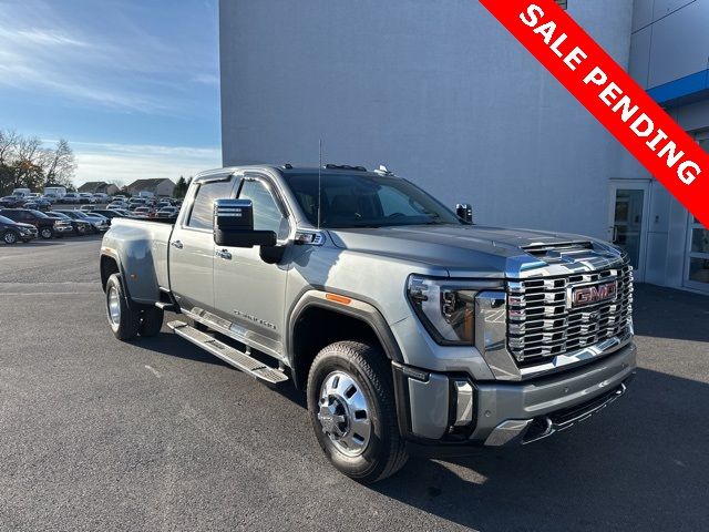 2024 GMC Sierra 3500HD Denali