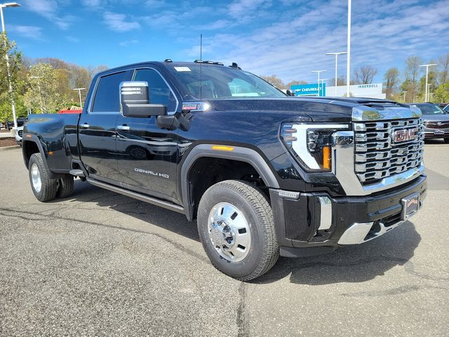 2024 GMC Sierra 3500HD Denali