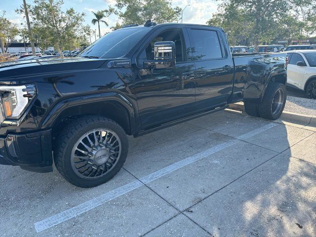 2024 GMC Sierra 3500HD Denali