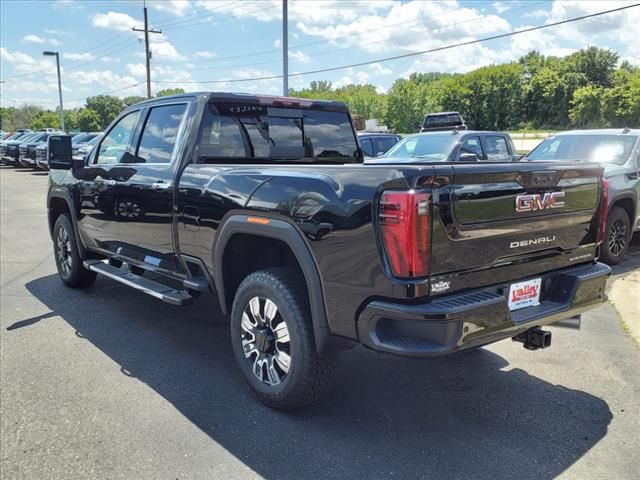 2024 GMC Sierra 3500HD Denali