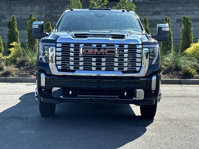 2024 GMC Sierra 3500HD Denali