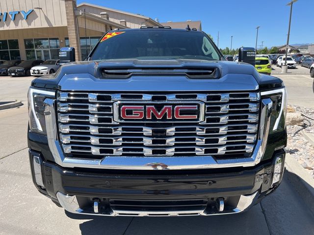 2024 GMC Sierra 3500HD Denali