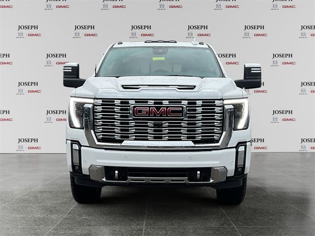 2024 GMC Sierra 3500HD Denali