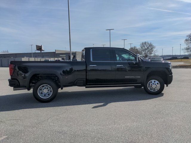 2024 GMC Sierra 3500HD Denali