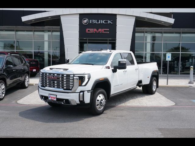 2024 GMC Sierra 3500HD Denali